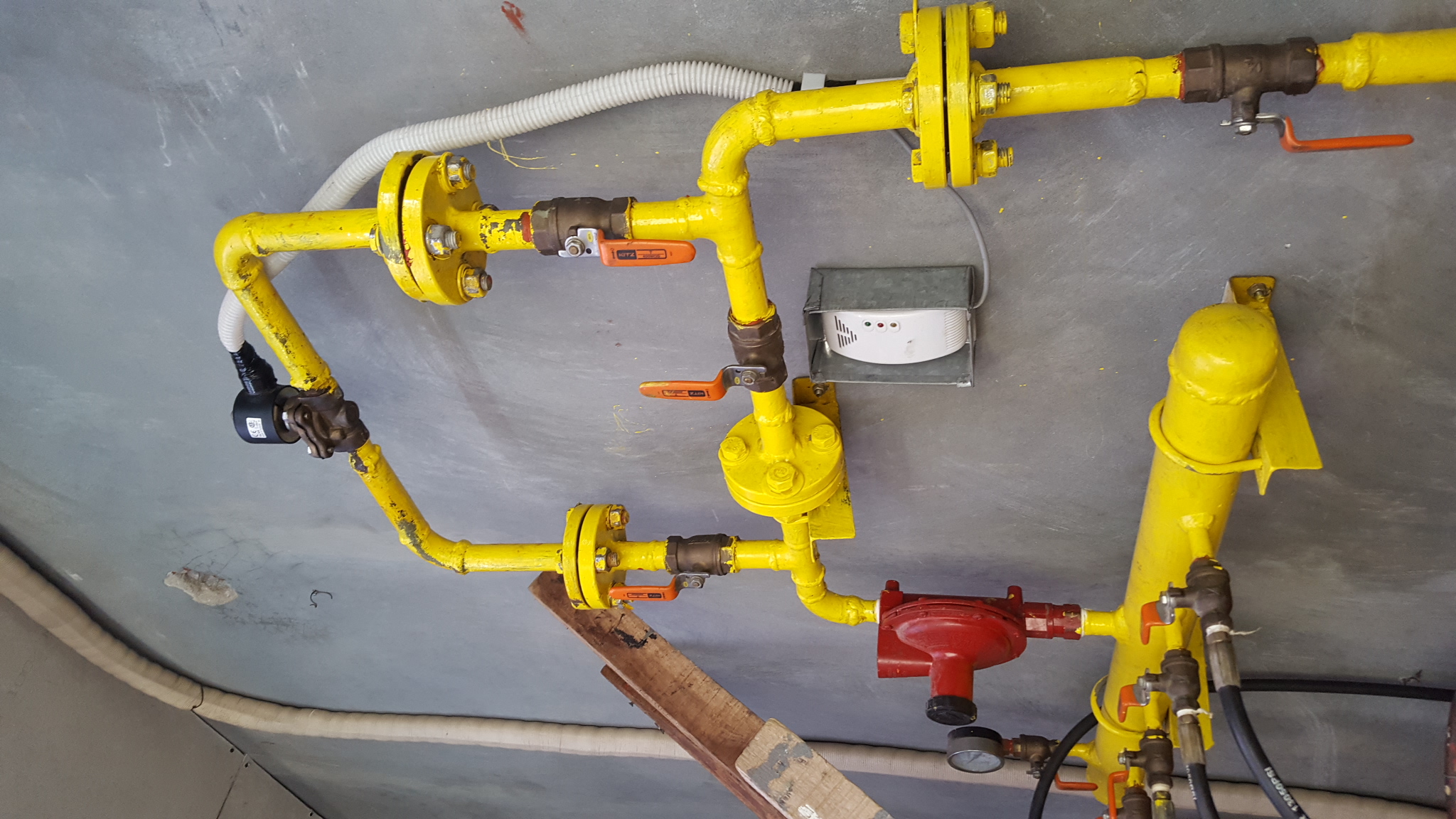 Jasa Instalasi Gas Komersil untuk Restoran & Dapur Profesional
